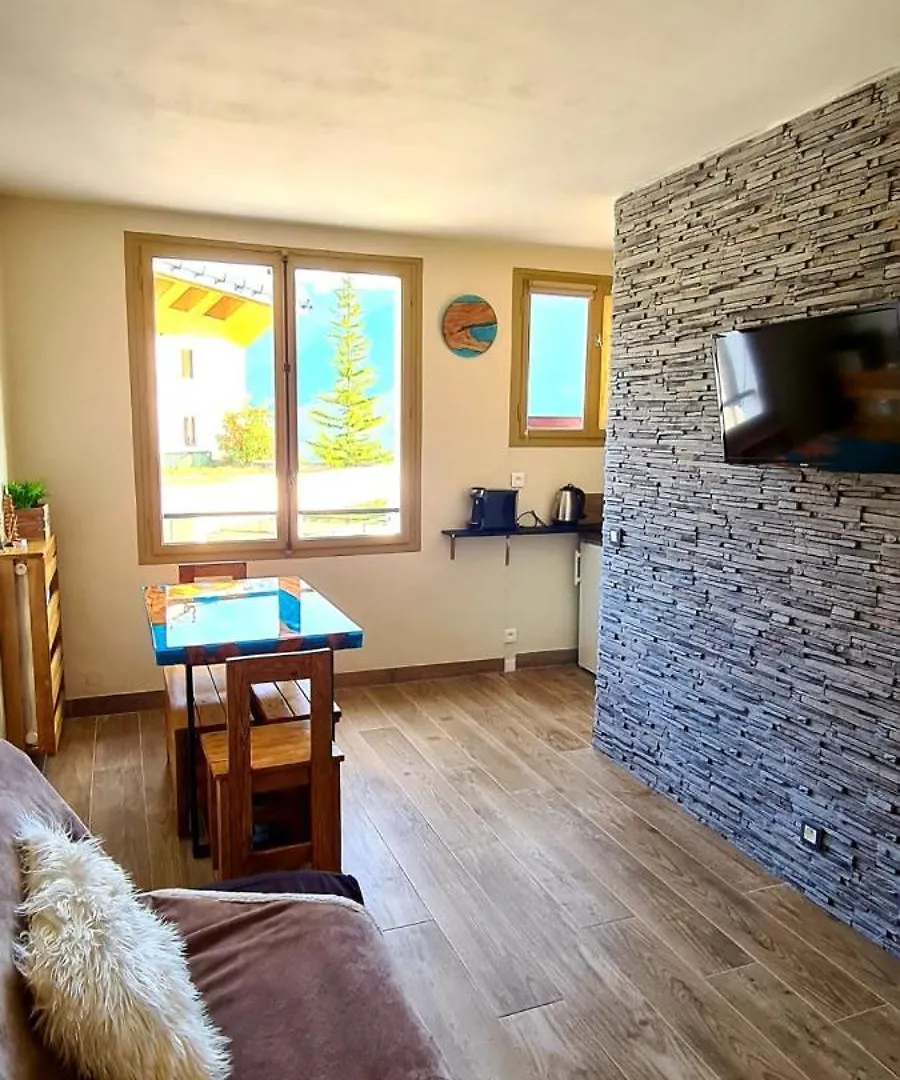Auron Apartment Saint-Etienne-de-Tinee 0*,  France